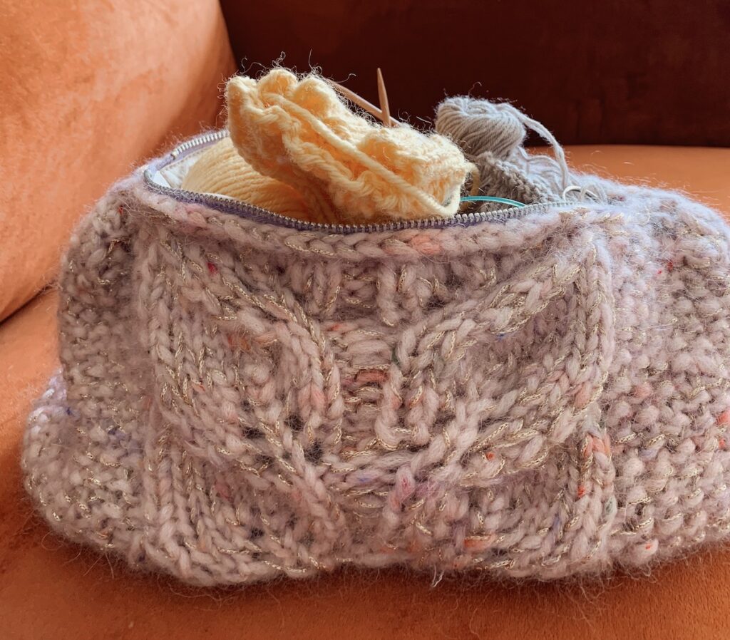 Knitted bag of spring perfekt restestrik